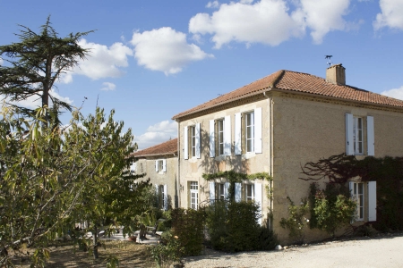 Period Hilltop Property with cool Guest House