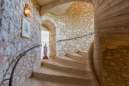 Château Historique Enchanteur